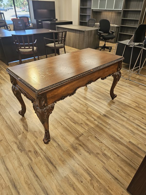 Hooker Seven Seas Desk Queen Anne Carved Legs $549.00 - Image 5